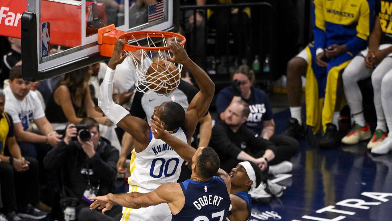 NBA五佳球轮番上演，球迷热议不断的简单介绍