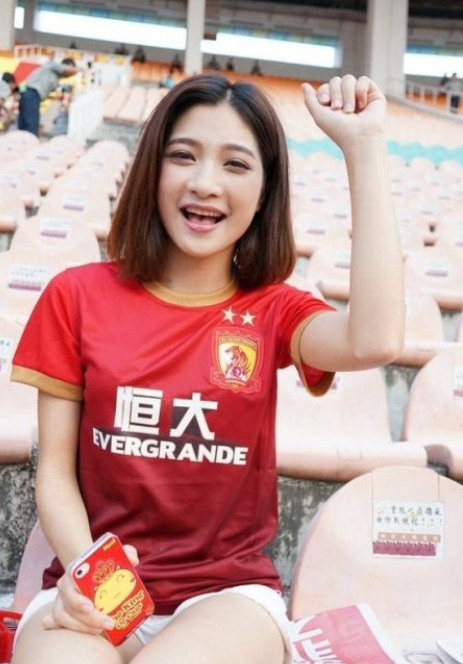 广州恒大再度领跑，亚冠赛场稳操胜券的简单介绍